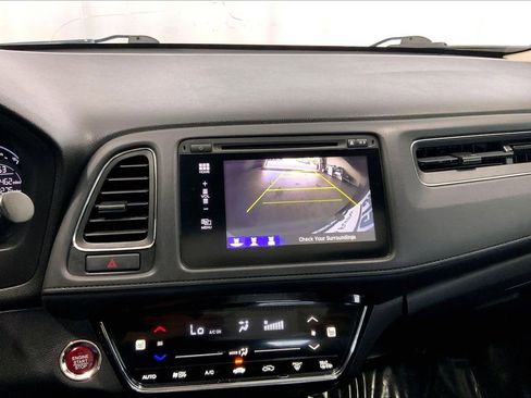 Used 2017 Honda HR-V EX image 24