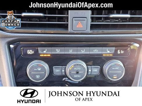 Used 2024 Volkswagen Taos SE w/ Black Wheel Plus Package AWD/4WD image 27