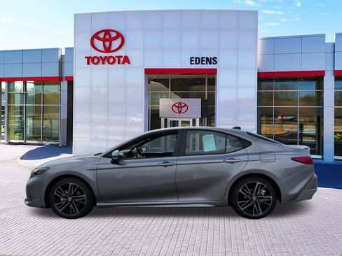 Used 2026 Toyota Camry XSE AWD/4WD image 6