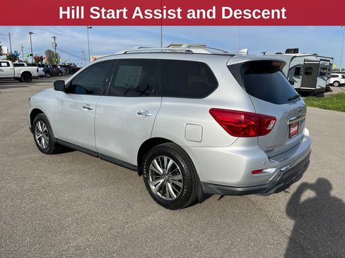 Used 2020 Nissan Pathfinder S AWD/4WD image 3