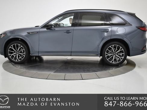 Certified 2025 MAZDA CX-70 3.3 Turbo S w/ Premium Plus AWD/4WD image 17