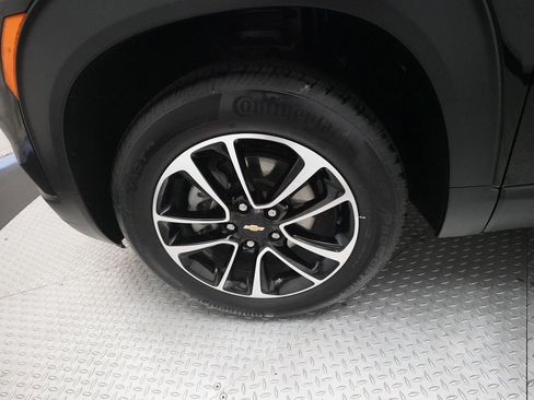 Used 2025 Chevrolet TrailBlazer LT image 26