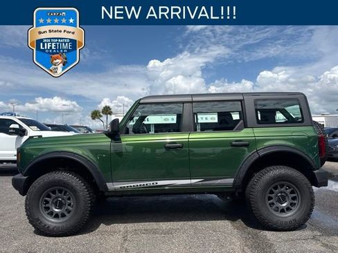 Used 2025 Ford Bronco 4-Door AWD/4WD image 1