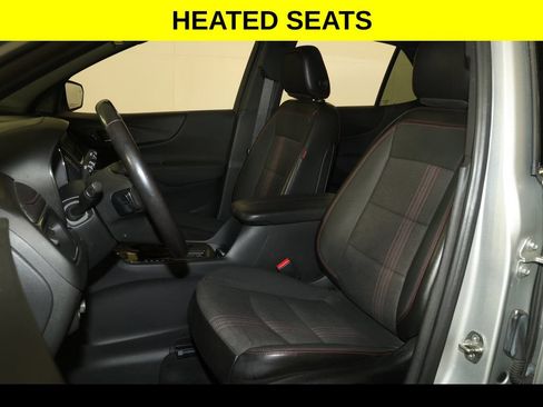 Used 2022 Chevrolet Equinox RS w/ Infotainment Package AWD/4WD image 4