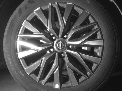 Used 2025 Nissan Altima 2.5 SV image 13