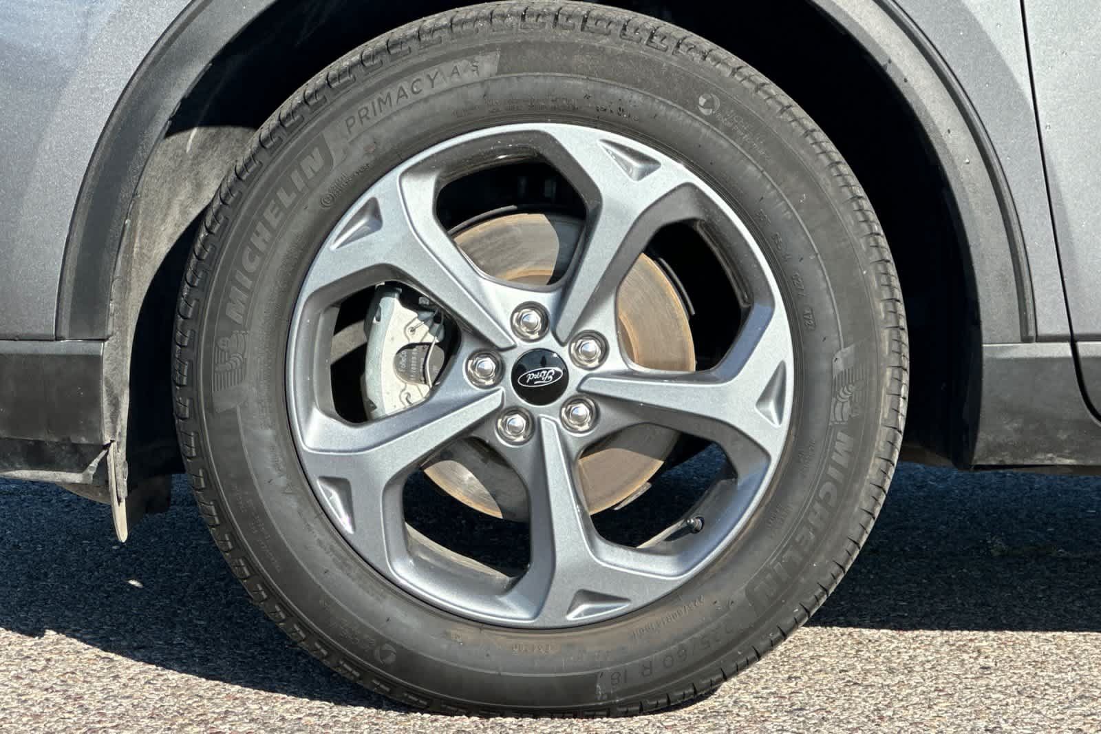 Certified 2025 Ford Escape ST-Line Select AWD/4WD image 26