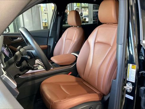 Used 2025 Audi Q7 3.0T Premium Plus AWD/4WD image 3