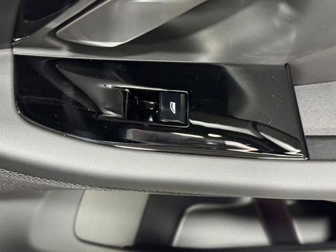 New 2026 BMW 530i xDrive w/ Premium Package AWD/4WD image 21