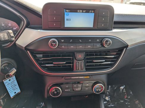 Used 2021 Ford Escape S FWD image 22