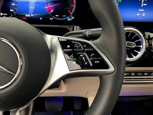 Certified 2026 Mercedes-Benz GLA 250 4MATIC image 12