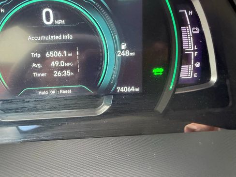 Used 2022 Hyundai Ioniq SE image 17