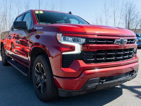 Used 2023 Chevrolet Silverado 1500 RST w/ Protection Package AWD/4WD image 4