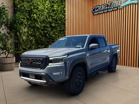 Used 2023 Nissan Frontier PRO-4X w/ Pro-4X Premium Package AWD/4WD image 12