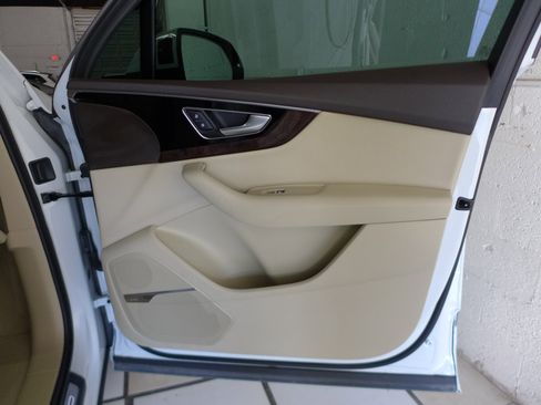 Used 2019 Audi Q7 3.0T Prestige image 81