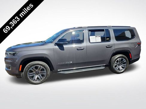 Used 2024 Jeep Wagoneer Series II w/ Flexible Seating Group AWD/4WD image 3
