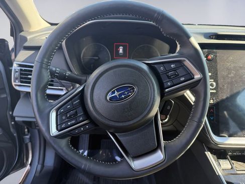 Used 2025 Subaru Outback Touring w/ Tech Package 3 image 13