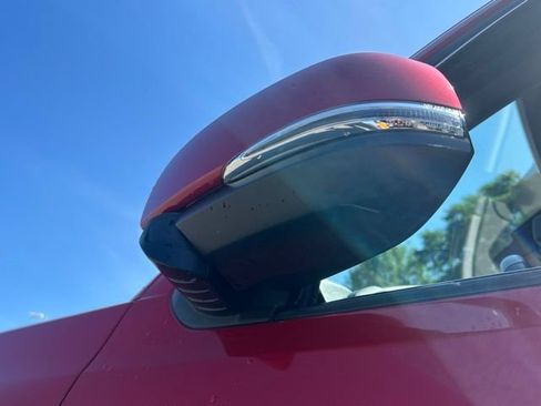 Used 2019 Toyota Tacoma TRD Sport AWD/4WD image 21