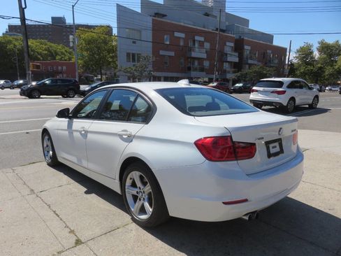 Used 2014 BMW 328i xDrive Sedan image 4