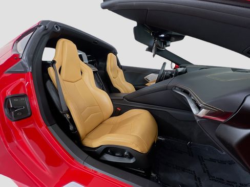 Used 2022 Chevrolet Corvette Stingray Preferred Cpe w/ 2LT image 30