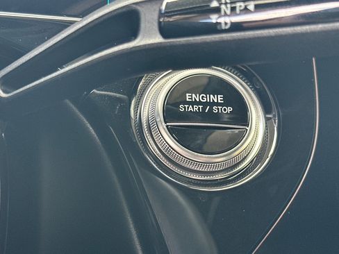Used 2025 Mercedes-Benz E 53 AMG e 4MATIC Sedan image 35