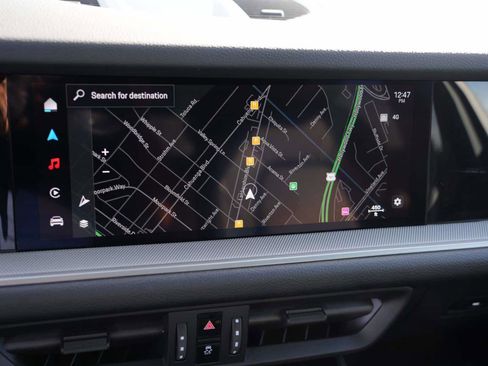 Used 2024 Porsche Cayenne image 21