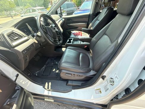 Used 2020 Honda Odyssey EX-L image 14