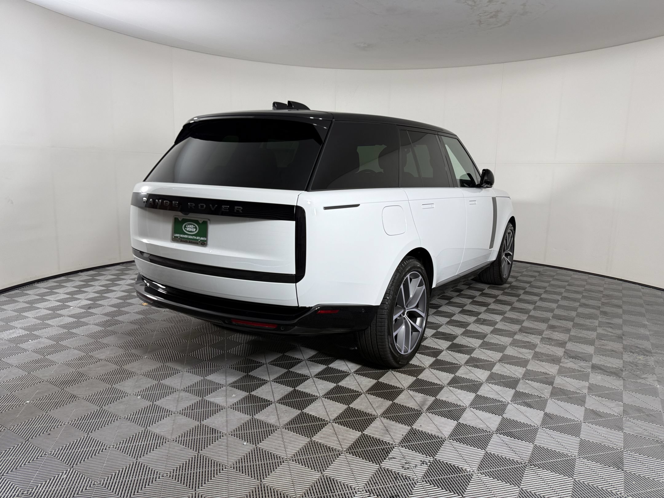 New 2027 Land Rover Range Rover SE AWD/4WD image 9