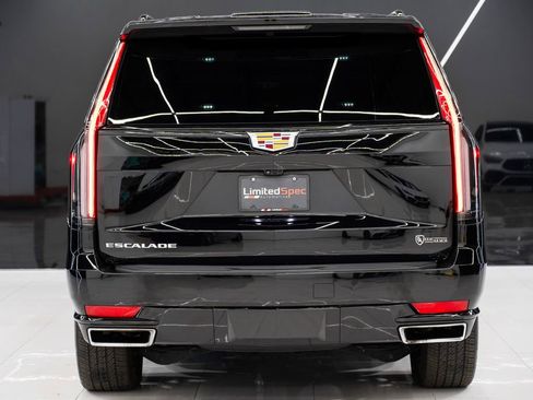 Used 2024 Cadillac Escalade ESV Premium Luxury RWD image 14