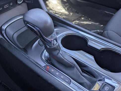 Used 2023 Chevrolet Malibu LT image 12