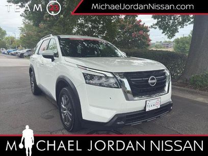 Certified 2025 Nissan Pathfinder SV