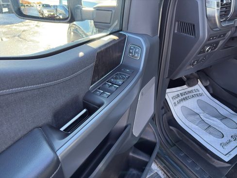 Used 2021 Ford F150 Lariat w/ Max Trailer Tow Package image 11