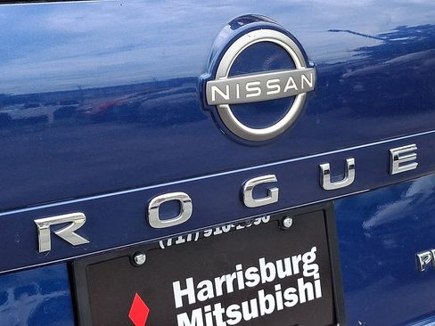 Used 2023 Nissan Rogue Platinum AWD/4WD image 30