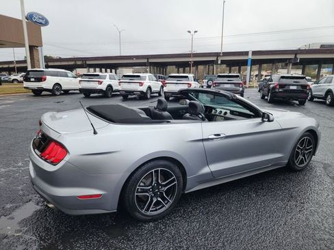 Used 2021 Ford Mustang Premium image 12