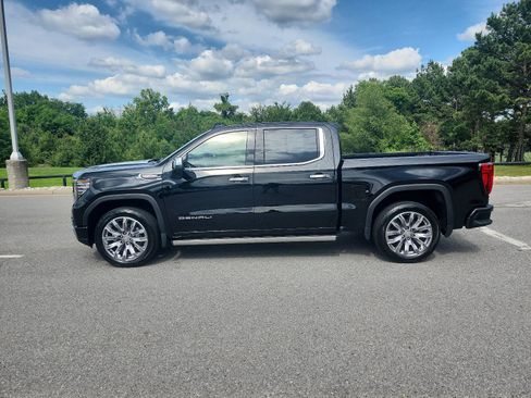 Certified 2023 GMC Sierra 1500 Denali w/ Denali Reserve Package AWD/4WD image 2