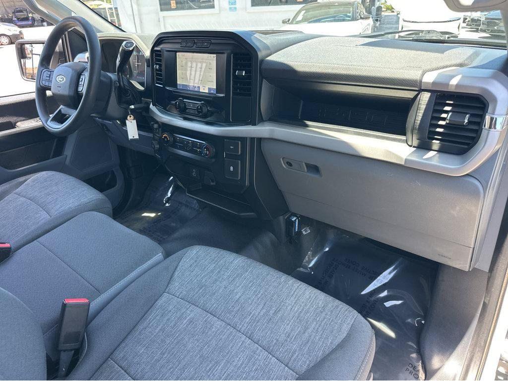 Used 2022 Ford F150 XL w/ Trailer Tow Package RWD image 4