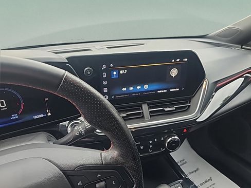 Used 2024 Chevrolet Trax RS w/ Driver Confidence Package image 20