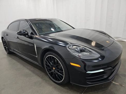 Used 2022 Porsche Panamera 4 Executive w/ Premium Package AWD/4WD image 9