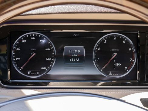 Used 2015 Mercedes-Benz S 550 Sedan image 32