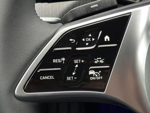 New 2026 Mercedes-Benz C 300 4MATIC Sedan image 4