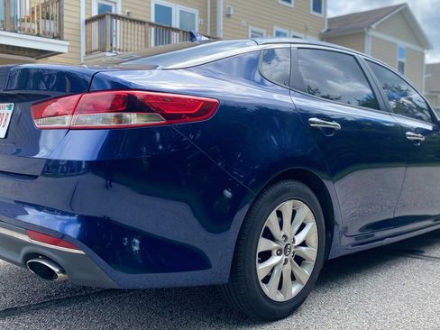 Used 2017 Kia Optima LX FWD image 7