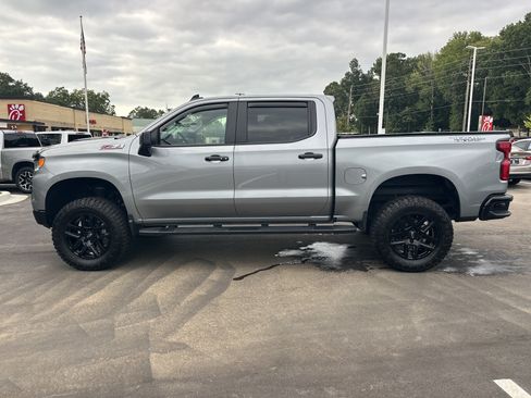 Used 2024 Chevrolet Silverado 1500 LT Trail Boss w/ Convenience Package II AWD/4WD image 5