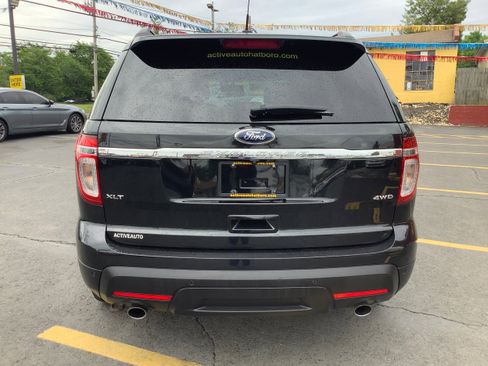 Used 2015 Ford Explorer XLT w/ Equipment Group 202A AWD/4WD image 6