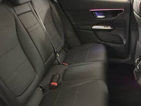 Used 2026 Mercedes-Benz GLC 300 GLC 300 image 35