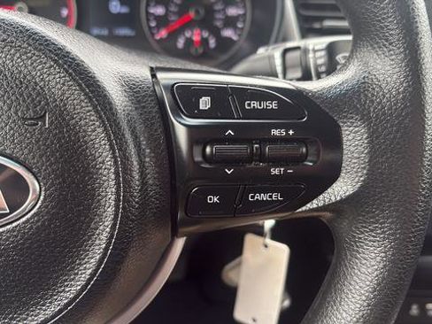 Used 2020 Kia Rio S image 42