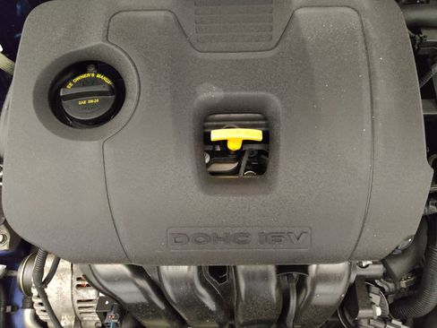 Used 2019 Kia Forte LXS FWD image 30