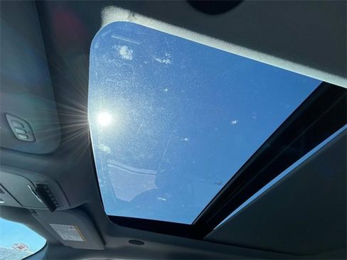 New 2025 Ford F250 Lariat w/ Lariat Ultimate Package image 31