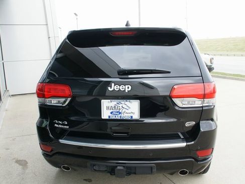 Used 2020 Jeep Grand Cherokee Overland image 4