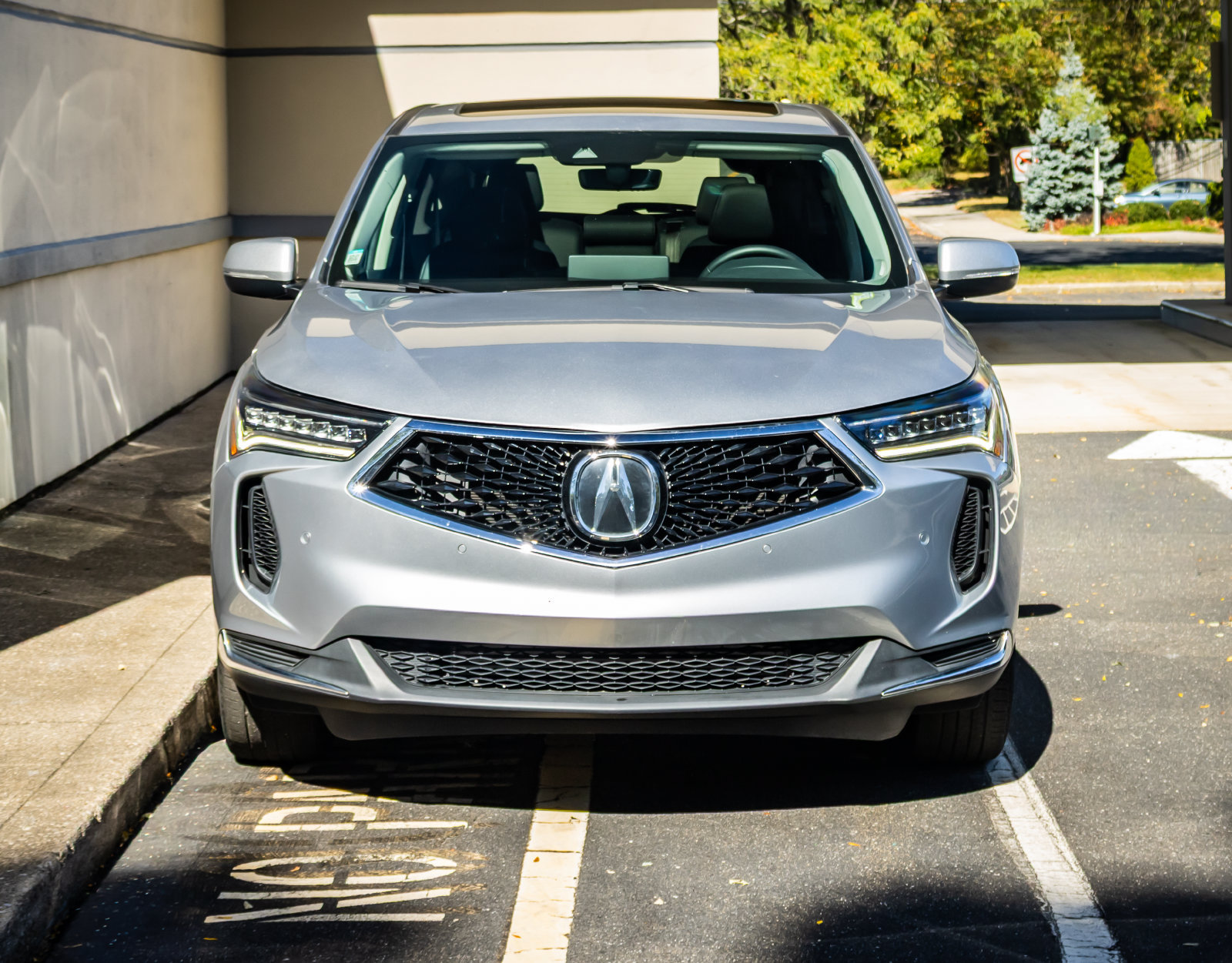Used 2024 Acura RDX w/ Technology Package AWD/4WD image 2