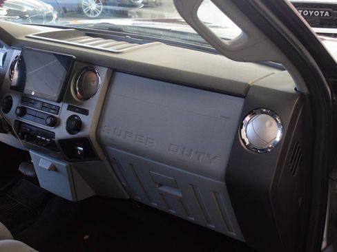 Used 2012 Ford F450 XLT w/ XLT Premium Pkg AWD/4WD image 20