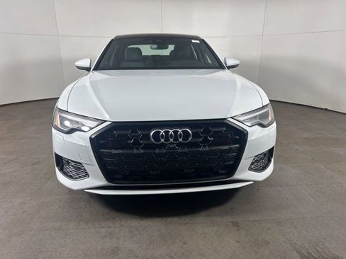 Used 2025 Audi A6 2.0T Premium w/ Convenience Plus Package image 2